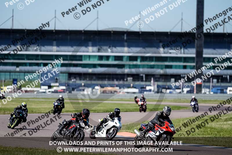 Rockingham no limits trackday;enduro digital images;event digital images;eventdigitalimages;no limits trackdays;peter wileman photography;racing digital images;rockingham raceway northamptonshire;rockingham trackday photographs;trackday digital images;trackday photos